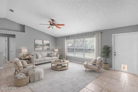1041 Welco Street SE Palm Bay FL 32909