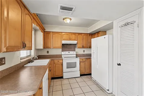3205 Dade Circle NE Palm Bay FL 32905