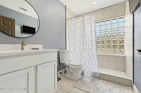 4950 Country Place Grant FL 32949