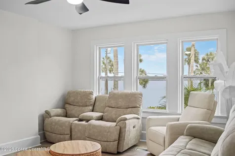 803 N Indian River Drive N Cocoa FL 32922