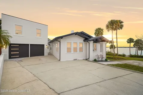 803 N Indian River Drive N Cocoa FL 32922