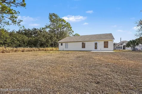 1592 Jasper Avenue NW Palm Bay FL 32907