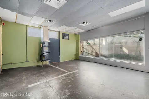 819 E Strawbridge Avenue Melbourne FL 32901