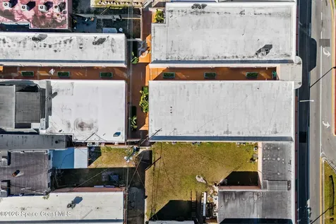 819 E Strawbridge Avenue Melbourne FL 32901