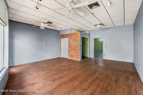 819 E Strawbridge Avenue Melbourne FL 32901
