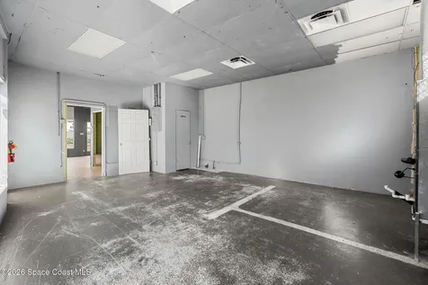 819 E Strawbridge Avenue Melbourne FL 32901