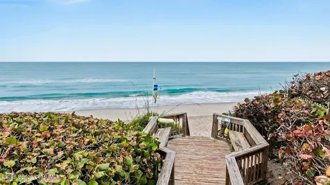 5334 Tay Court Melbourne Beach FL 32951