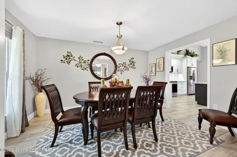 3929 Tanglewood Circle Titusville FL 32780