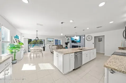 764 Corbin Circle SW Palm Bay FL 32908