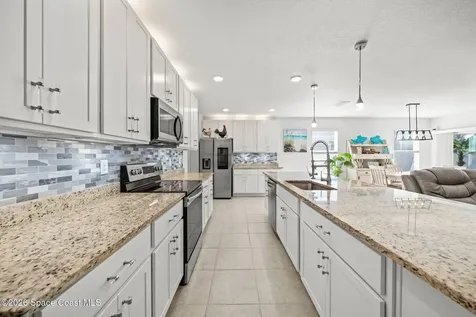 764 Corbin Circle SW Palm Bay FL 32908