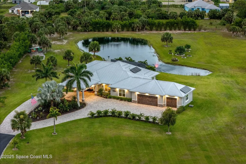 2141 Madden Avenue SW Palm Bay FL 32908