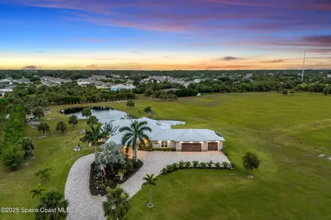 2141 Madden Avenue SW Palm Bay FL 32908