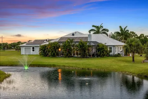 2141 Madden Avenue SW Palm Bay FL 32908