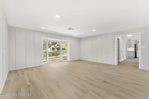 517 N River Oaks Drive Indialantic FL 32903