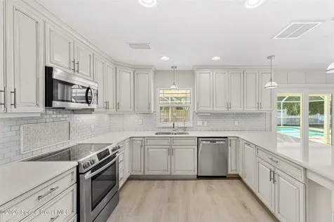 517 N River Oaks Drive Indialantic FL 32903