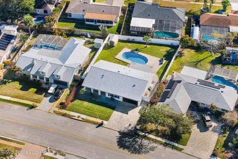 175 Via De La Reina Merritt Island FL 32953