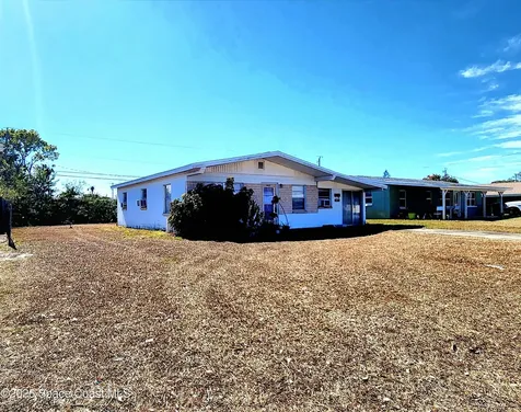 2455 Pepper Avenue Melbourne FL 32935