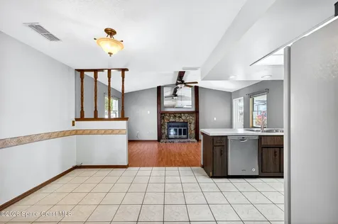 1233 Ach Court NW Palm Bay FL 32907