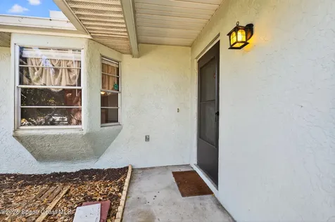 1233 Ach Court NW Palm Bay FL 32907