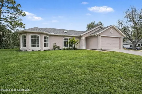 998 Haas Avenue NE Palm Bay FL 32907