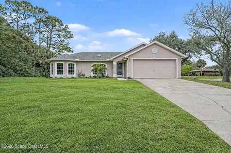 998 Haas Avenue NE Palm Bay FL 32907