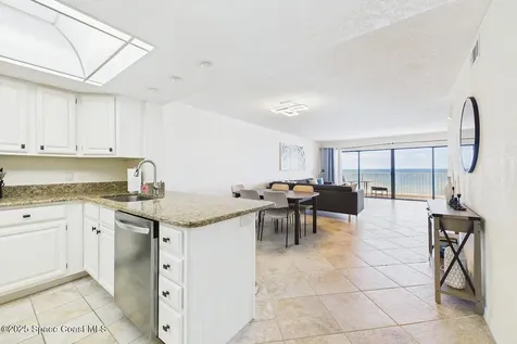 55 N 4th Street Cocoa Beach FL 32931