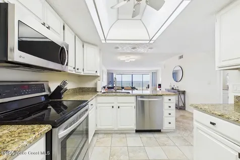 55 N 4th Street Cocoa Beach FL 32931