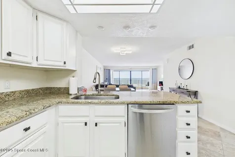 55 N 4th Street Cocoa Beach FL 32931
