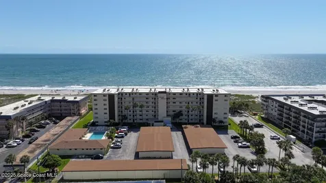 55 N 4th Street Cocoa Beach FL 32931