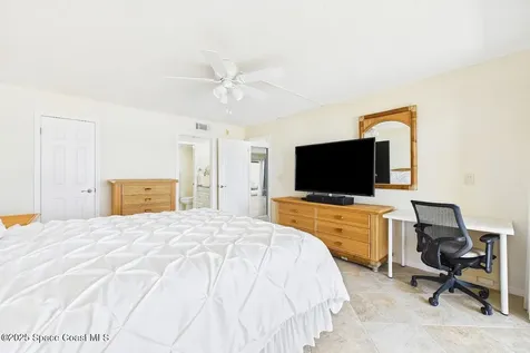 55 N 4th Street Cocoa Beach FL 32931