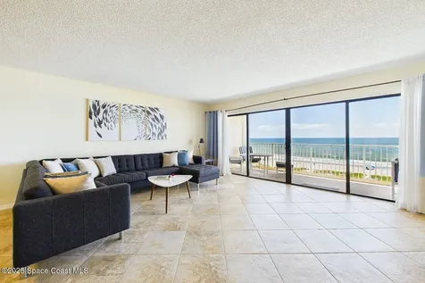55 N 4th Street Cocoa Beach FL 32931