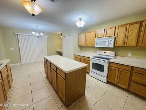 4550 Elena Way Melbourne FL 32934