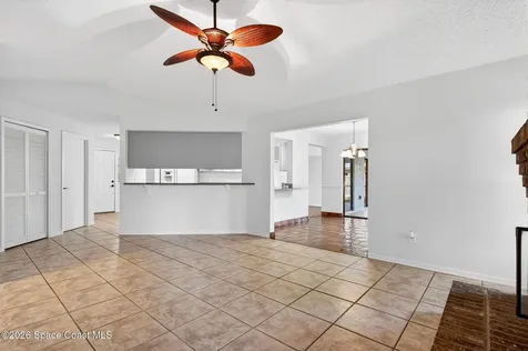 2643 Kingdom Avenue Melbourne FL 32934
