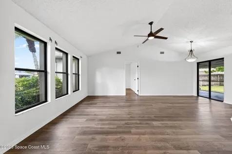 2643 Kingdom Avenue Melbourne FL 32934