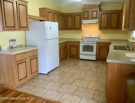 264 Holiday Park Boulevard NE Palm Bay FL 32907