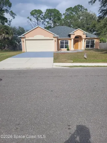 231 Alcantarra Street NW Palm Bay FL 32907