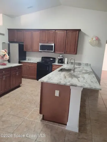 231 Alcantarra Street NW Palm Bay FL 32907