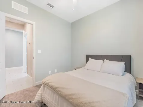 1786 Berkshire Circle SW Vero Beach FL 32968