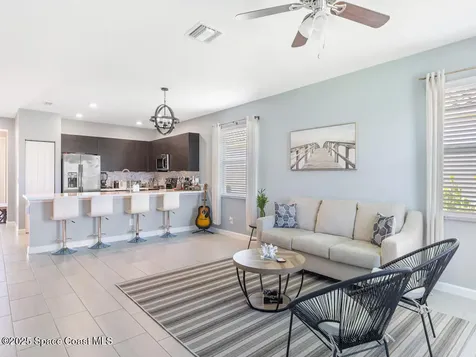 1786 Berkshire Circle SW Vero Beach FL 32968
