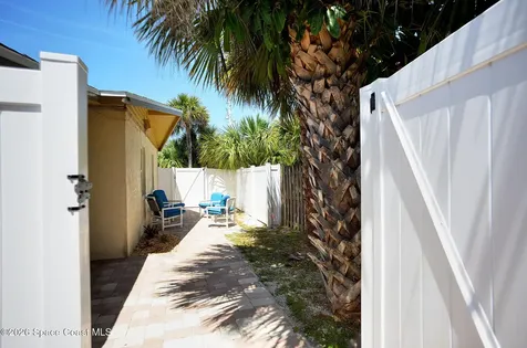 1299 S Orlando Avenue S Cocoa Beach FL 32931