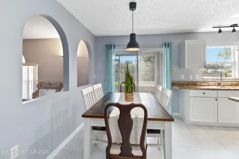 1531 Vista Lake Circle Melbourne FL 32904