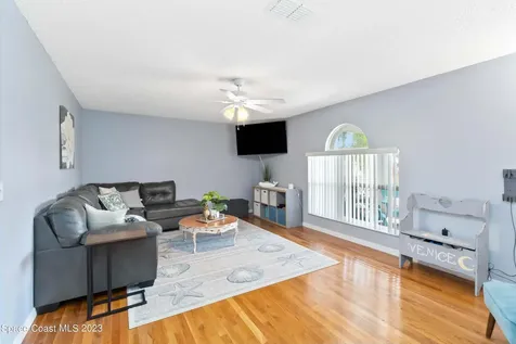 1531 Vista Lake Circle Melbourne FL 32904