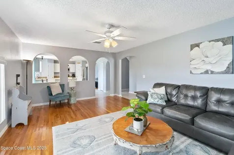 1531 Vista Lake Circle Melbourne FL 32904