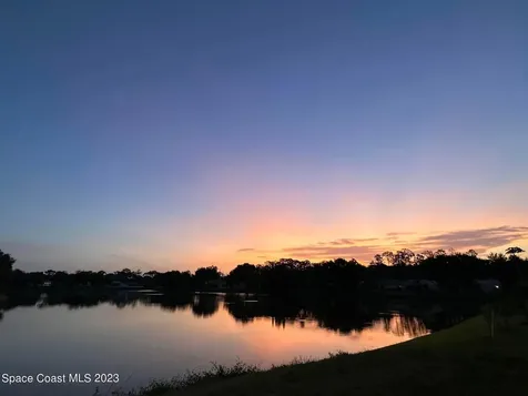 1531 Vista Lake Circle Melbourne FL 32904
