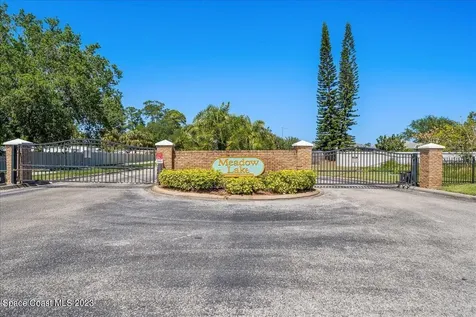 1531 Vista Lake Circle Melbourne FL 32904