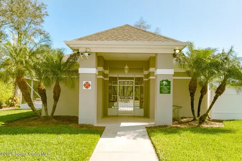 2152 Spring Creek Circle NE Palm Bay FL 32905