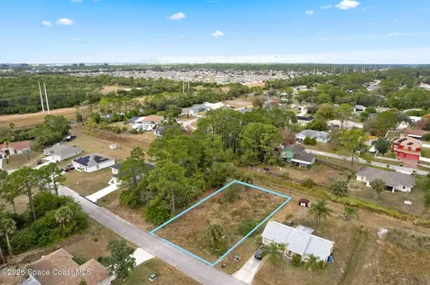 1365 Seabold Road SW Palm Bay FL 32908