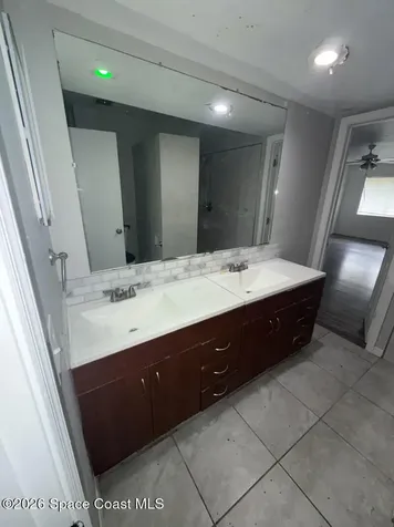 1066 Galty Circle NE Palm Bay FL 32905