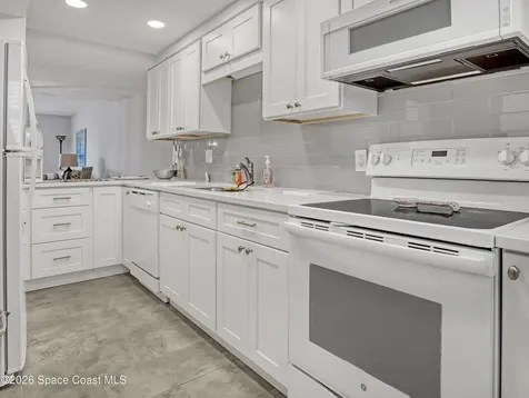 170 Paradise Boulevard Indialantic FL 32903
