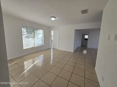 291 6th Court SW Vero Beach FL 32962